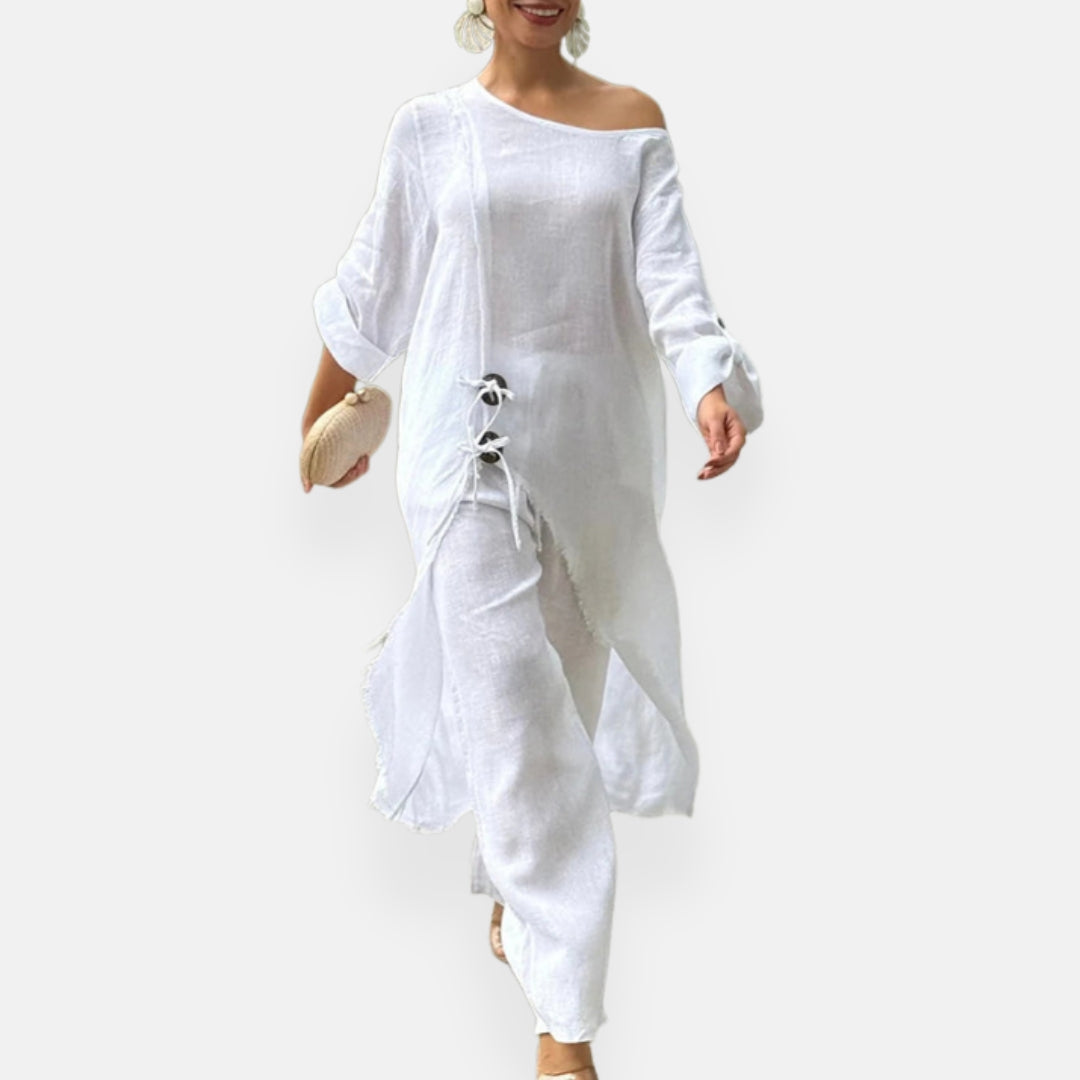 Felicita – Completo bianco fluido con dettaglio lacci