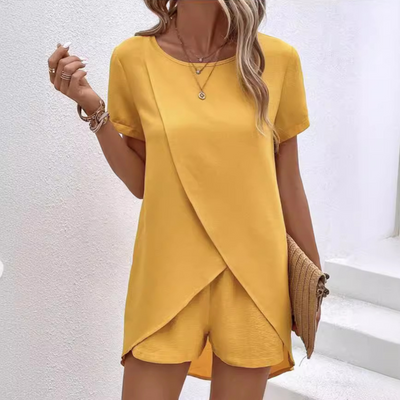 Felicia - Completo Top Sovrapposto a Maniche Corte & Shorts