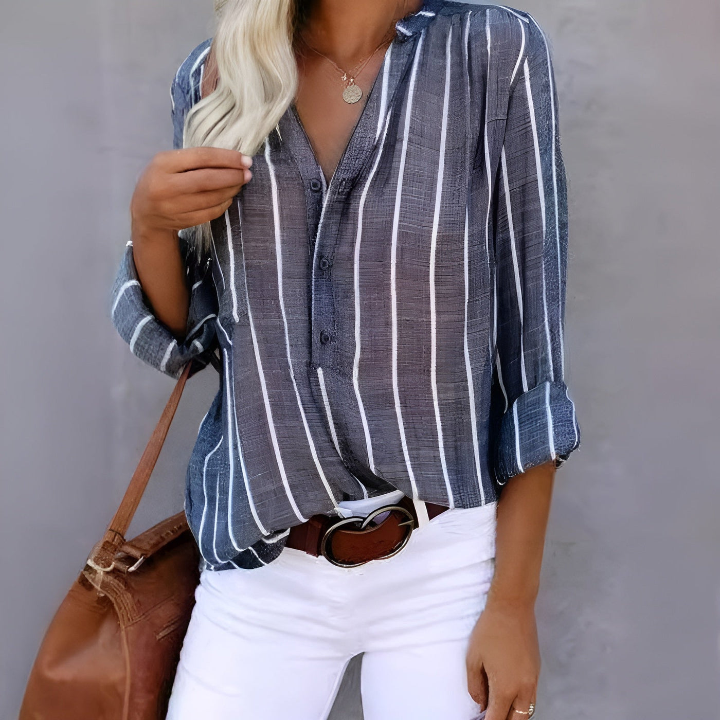 Cecilia - La camicia a righe chic