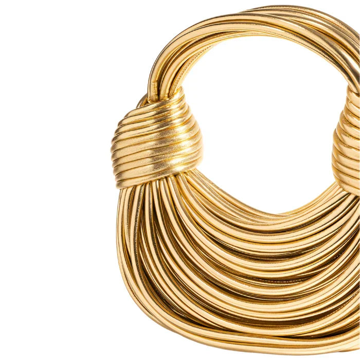 Zetta - Eleganza senza tempo