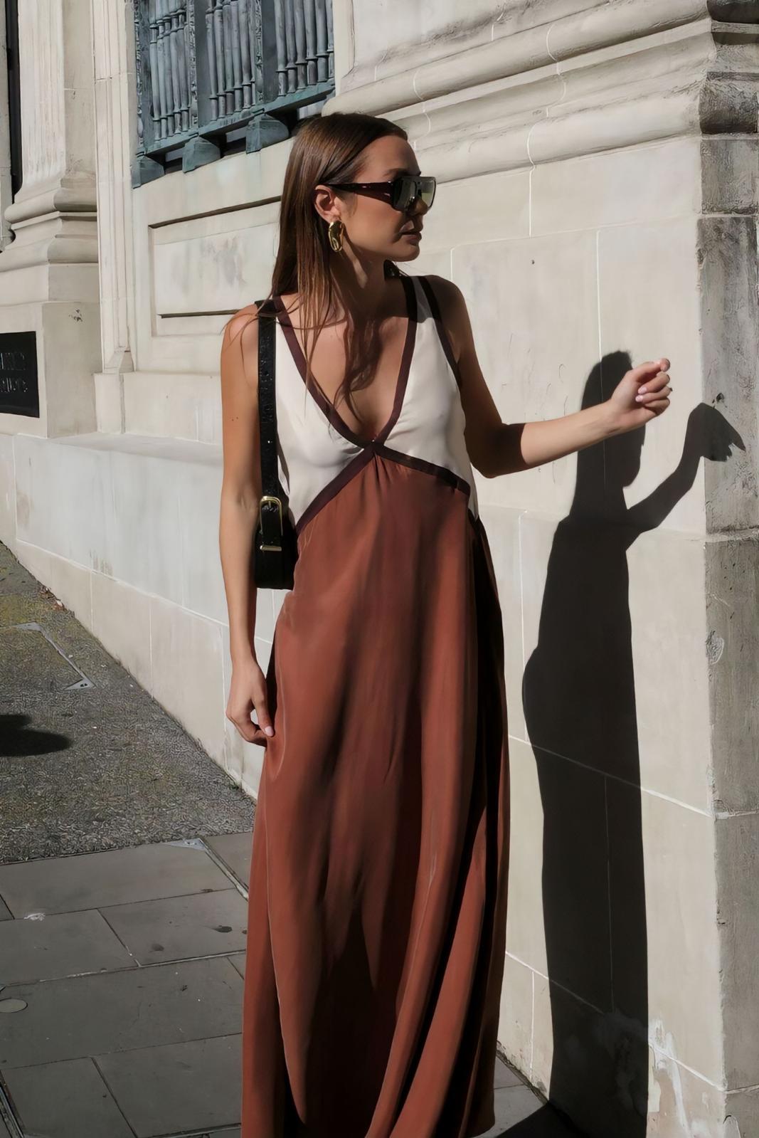 Elena – Abito Midi Senza Maniche