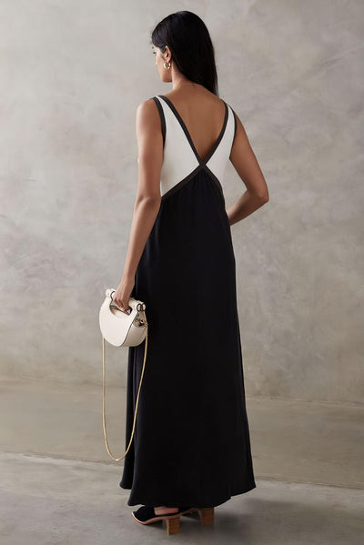 Elena – Abito Midi Senza Maniche