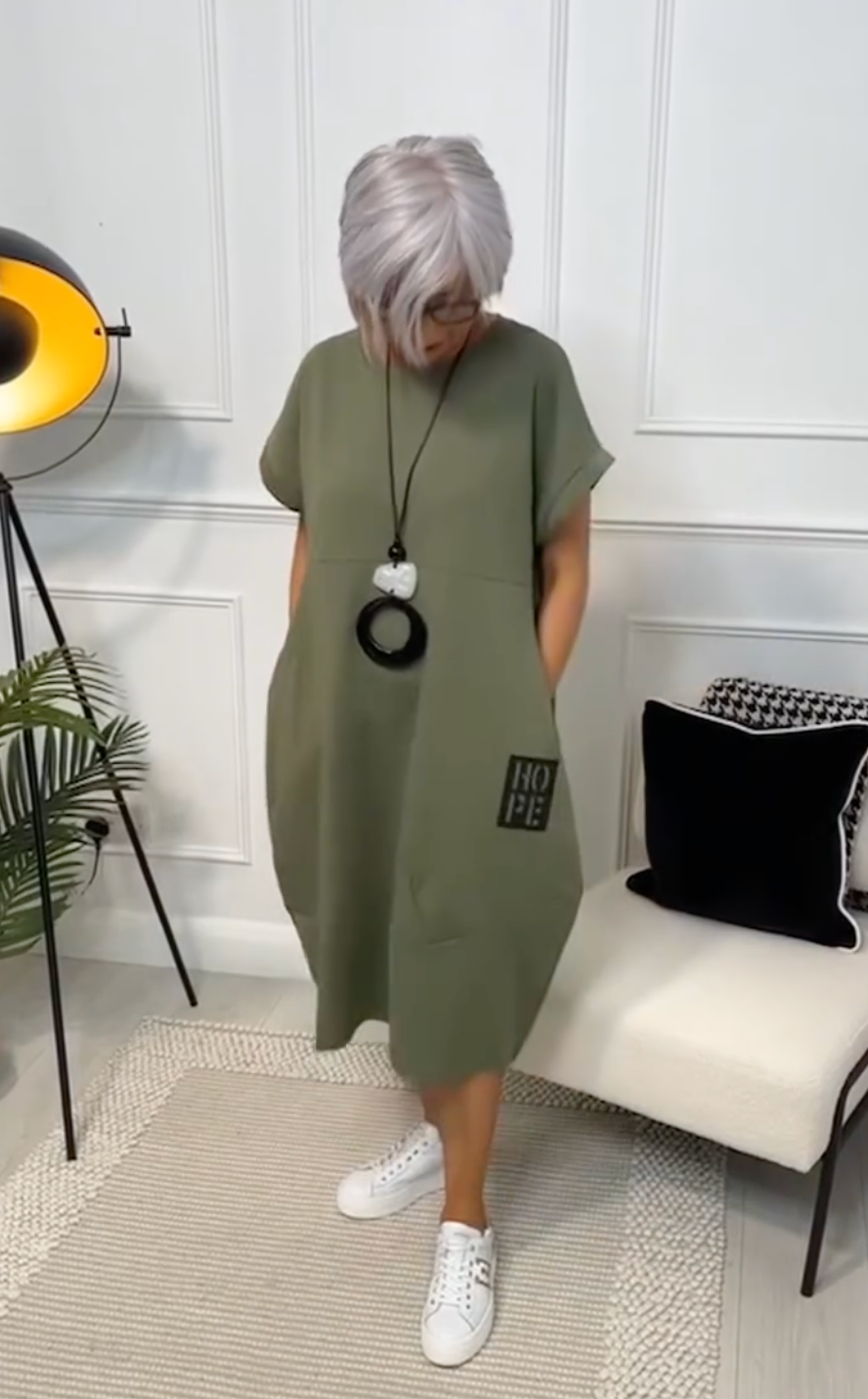 Giuseppina - Abito Estivo Casual con Stampa a Lettere