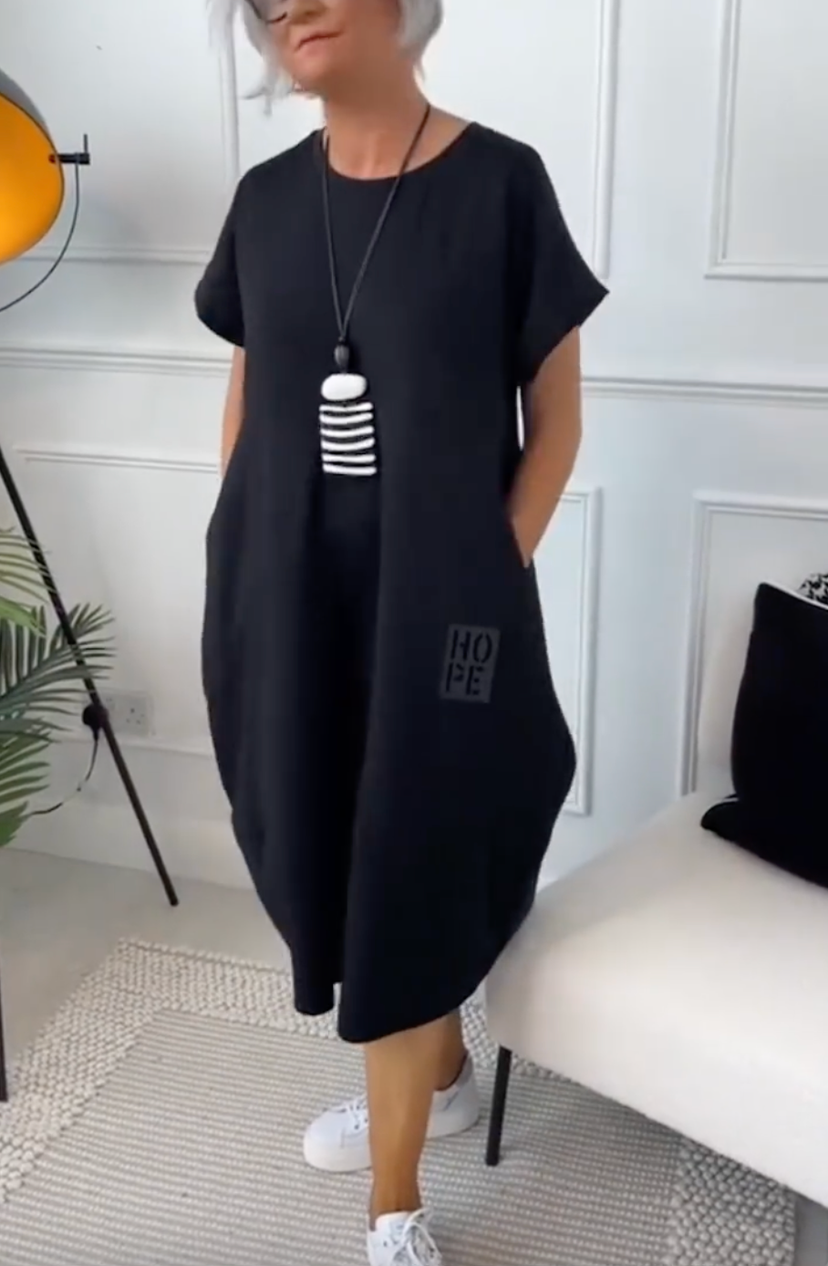 Giuseppina - Abito Estivo Casual con Stampa a Lettere