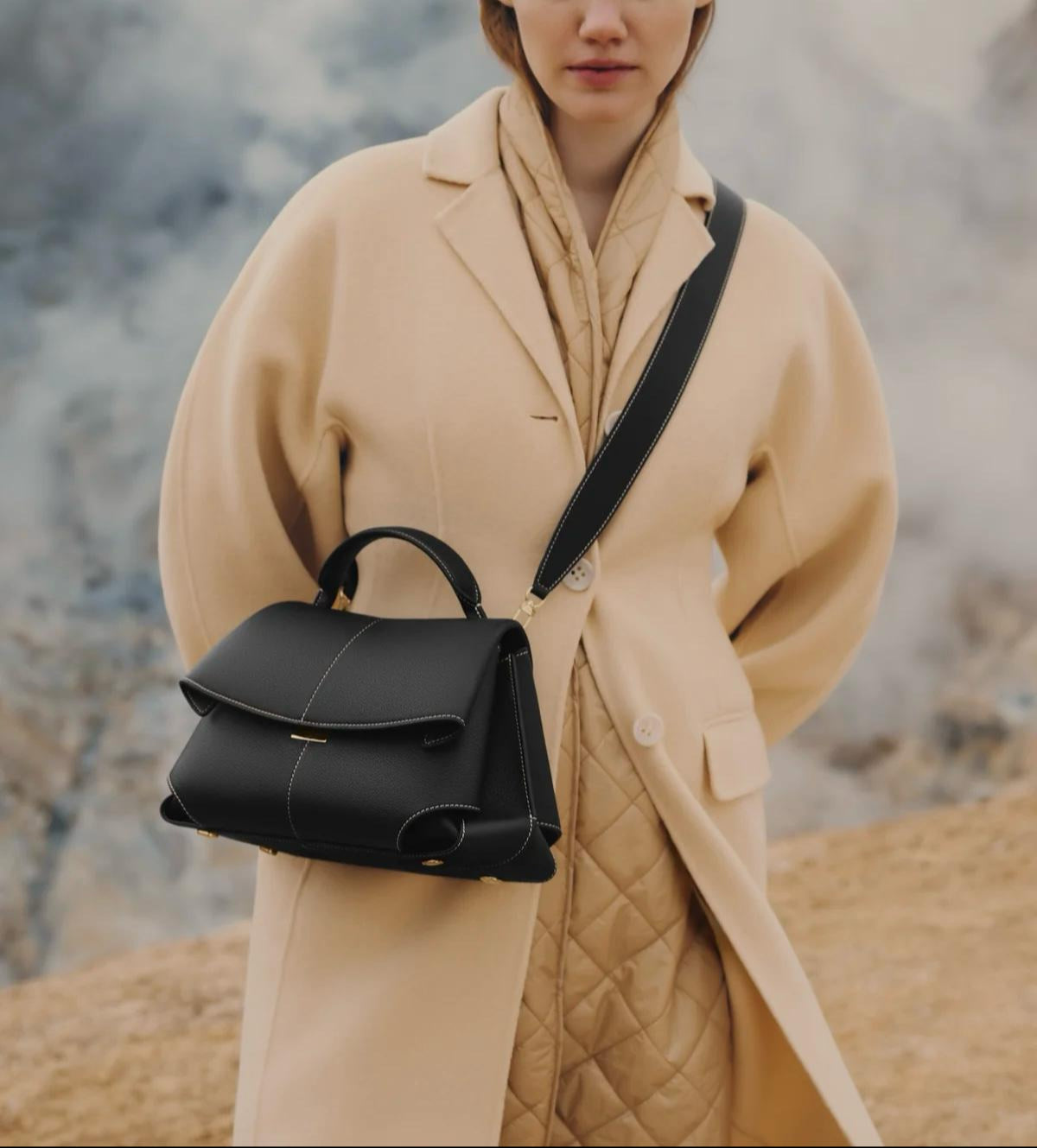 Teresa - Tote Modernità e praticità