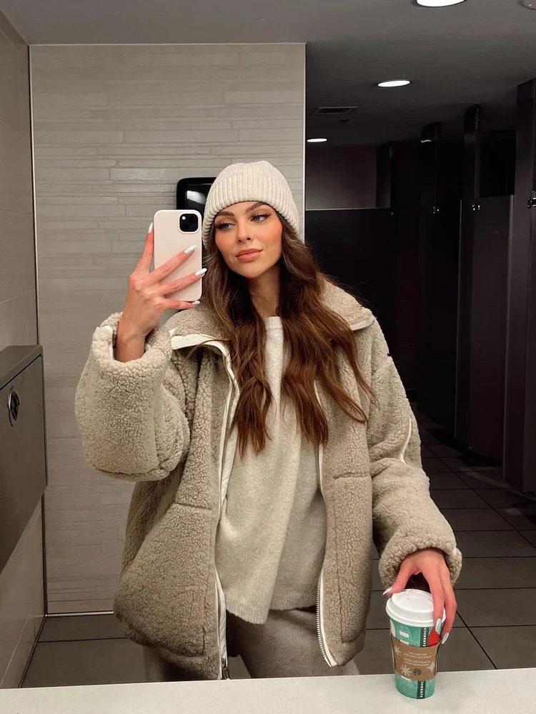 Nuvia – Cappotto in Morbido Teddy